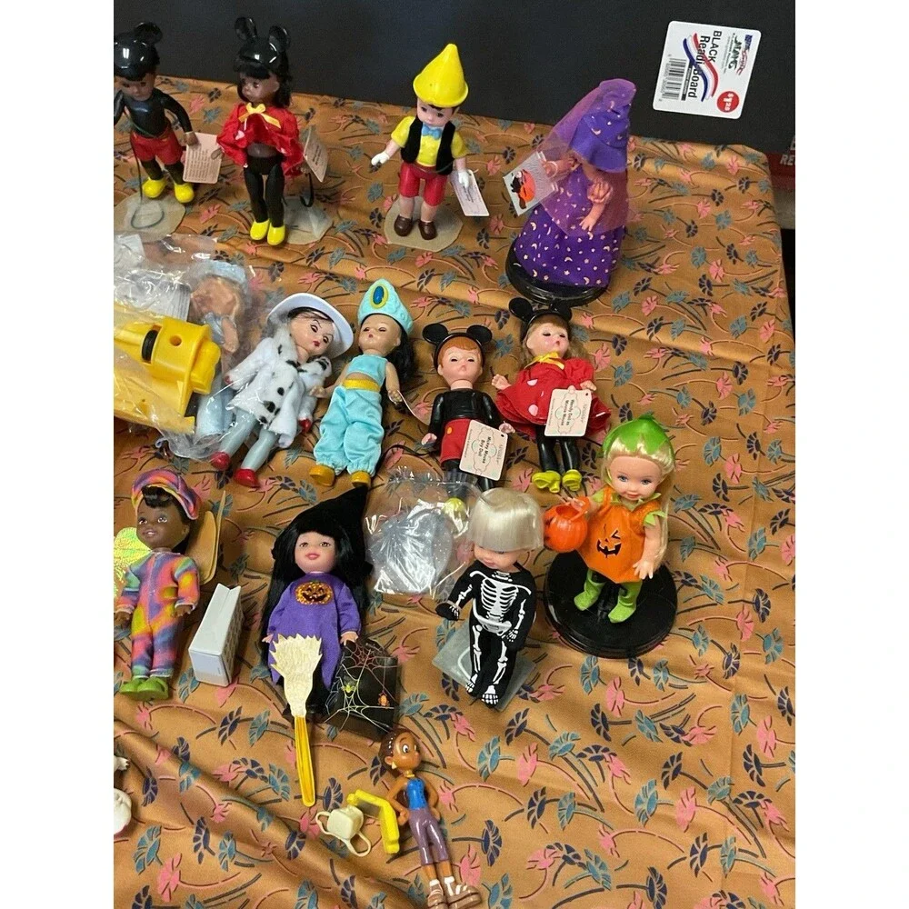 Huge Lot Vintage McDonald’s Wendy’s Madame Alexander Disney Dolls Toys Barbie